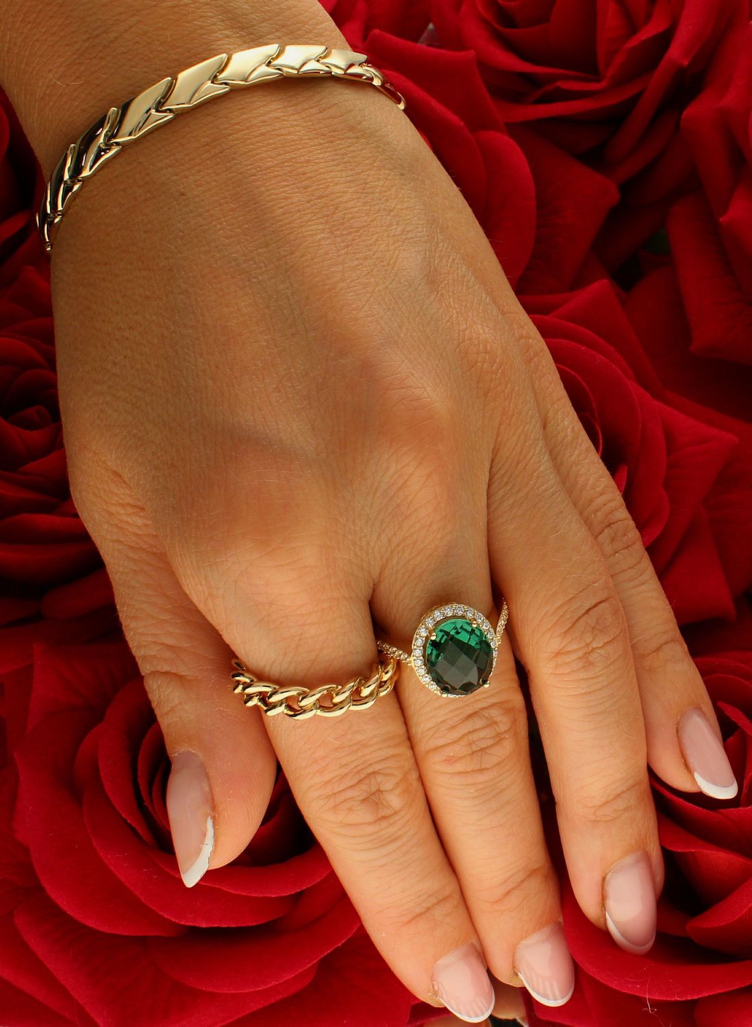 Złota bransoletka damska 375 klasyczne złoto BR 7335 375. Złota bransoletka damska. Damska bransoletka złota próby 375. Bransoletka złota idealna na prezent dla kobiety.  (2).jpg